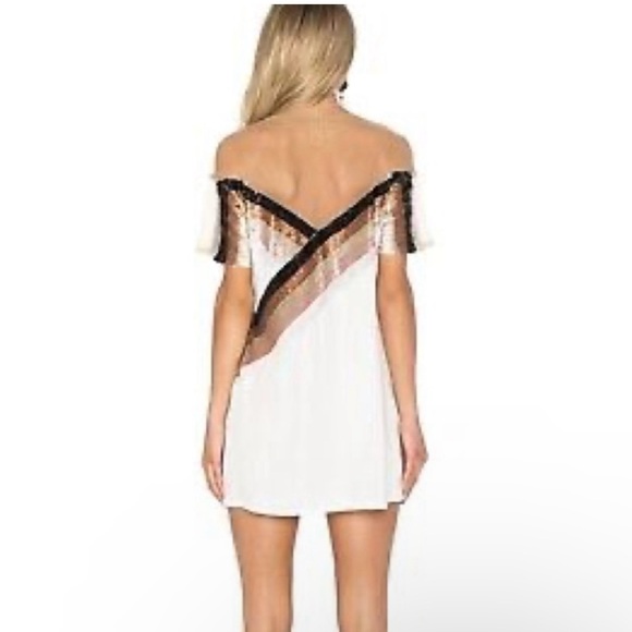 NBD Mireya dress from Revolve only worn once!! - Picture 3 of 3